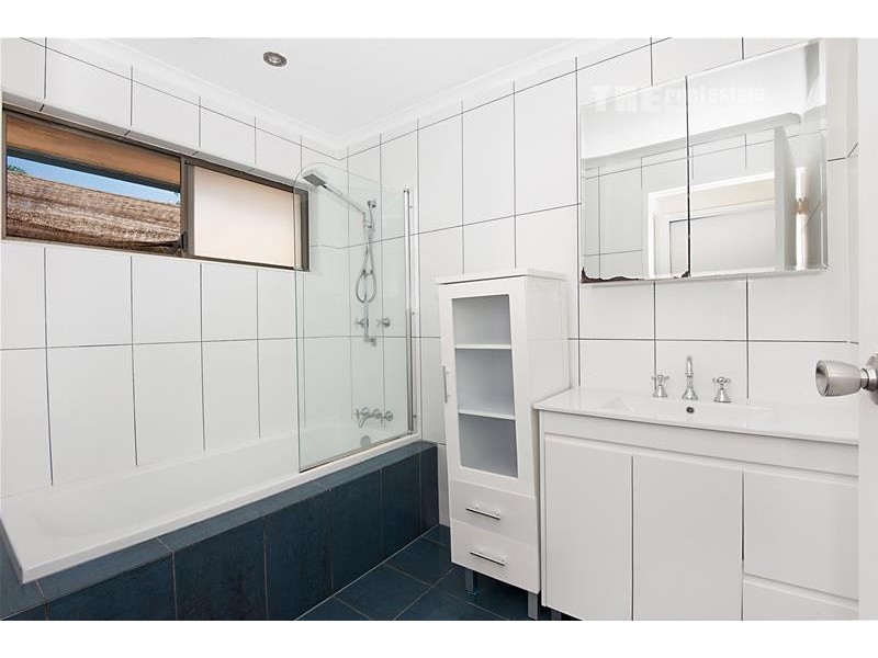 55 Cypress Drive, Broadbeach Waters QLD 4218