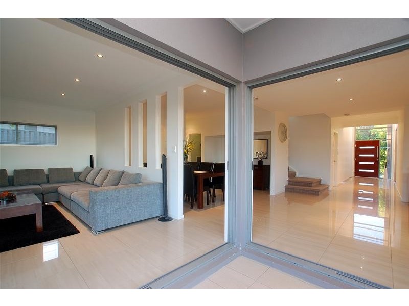 88 Observatory Drive, Reedy Creek QLD 4227