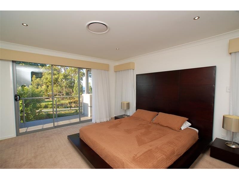 88 Observatory Drive, Reedy Creek QLD 4227