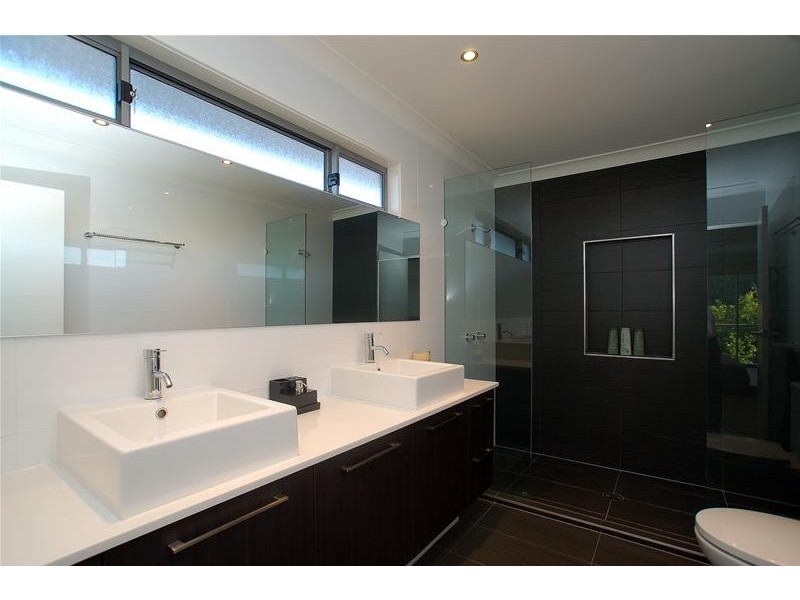 88 Observatory Drive, Reedy Creek QLD 4227