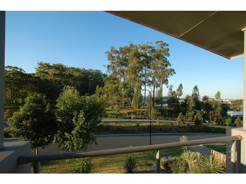 88 Observatory Drive, Reedy Creek QLD 4227