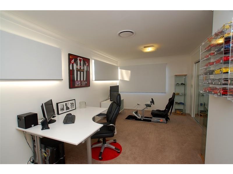 88 Observatory Drive, Reedy Creek QLD 4227