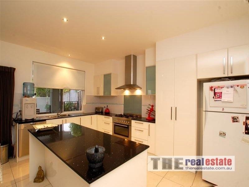 29 York Creek Crescent, Reedy Creek QLD 4227