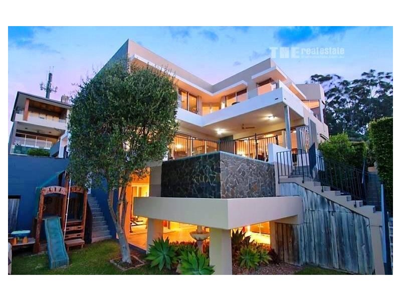 37 West Street, Burleigh Heads QLD 4220