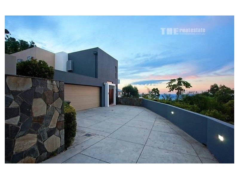 37 West Street, Burleigh Heads QLD 4220