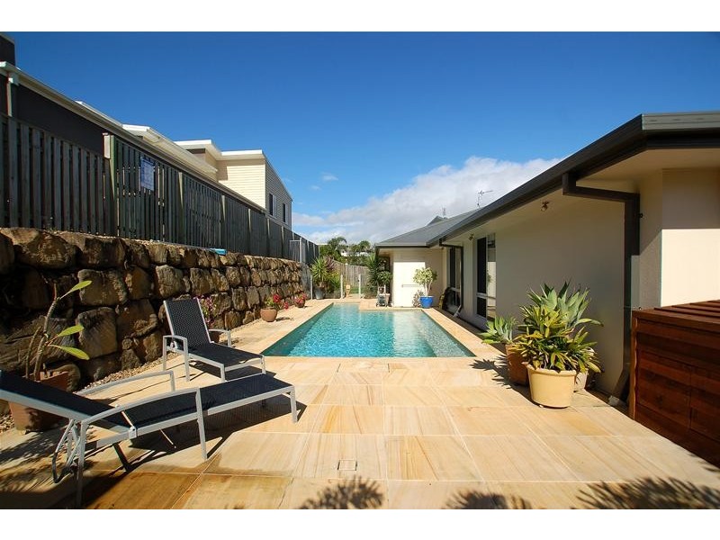 34 Southern Skies Avenue, Reedy Creek QLD 4227