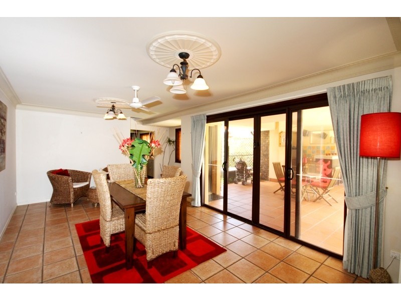 3 Dirk Hartog Place, Hollywell QLD 4216