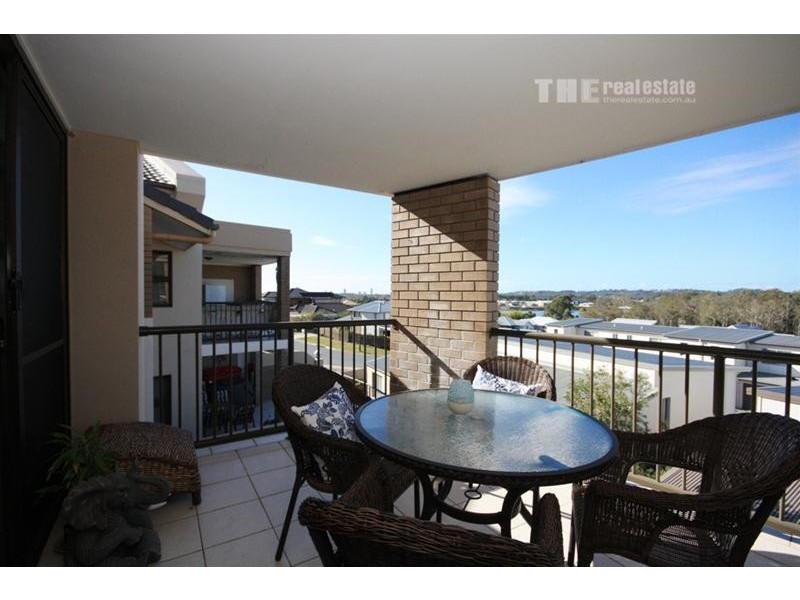 11/27 Ranier Crescent, Varsity Lakes QLD 4227