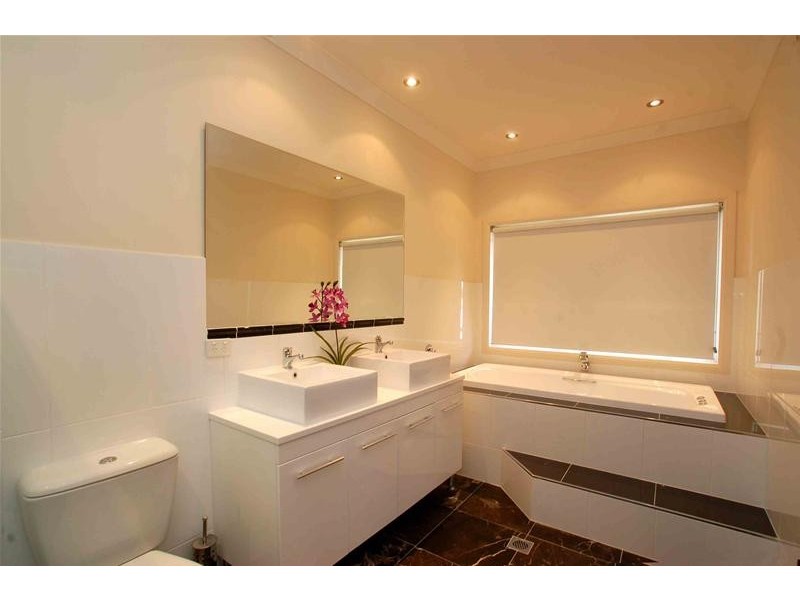 20 Koolang Crescent, Reedy Creek QLD 4227