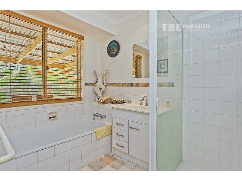 102 Bridgman Drive, Reedy Creek QLD 4227