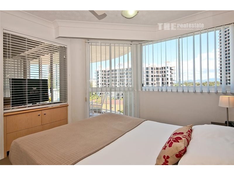 57/210-218 Surf Parade, Surfers Paradise QLD 4217