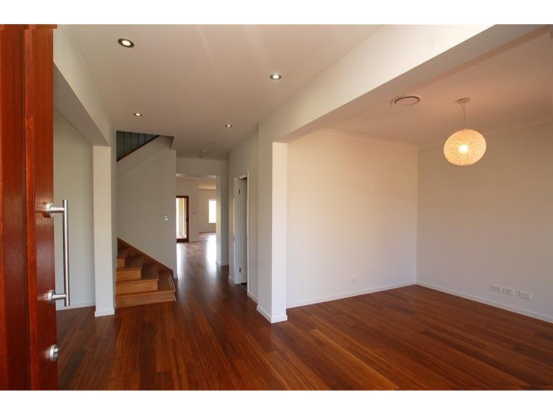 13 Saleya Drive, Varsity Lakes QLD 4227