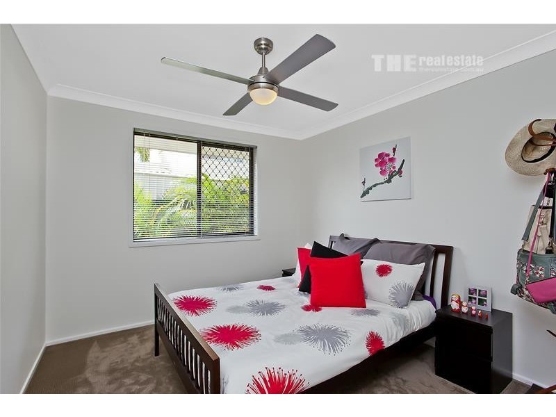 7 Joan Street, Burleigh Waters QLD 4220