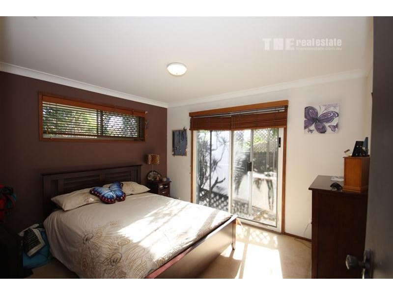 2/4 Adams Avenue, Miami QLD 4220