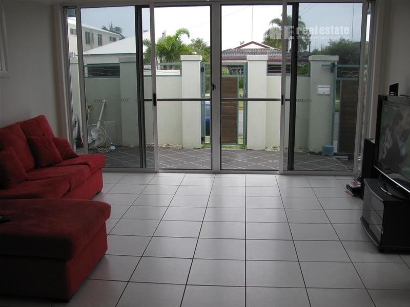 148 Nobby Parade, Miami QLD 4220