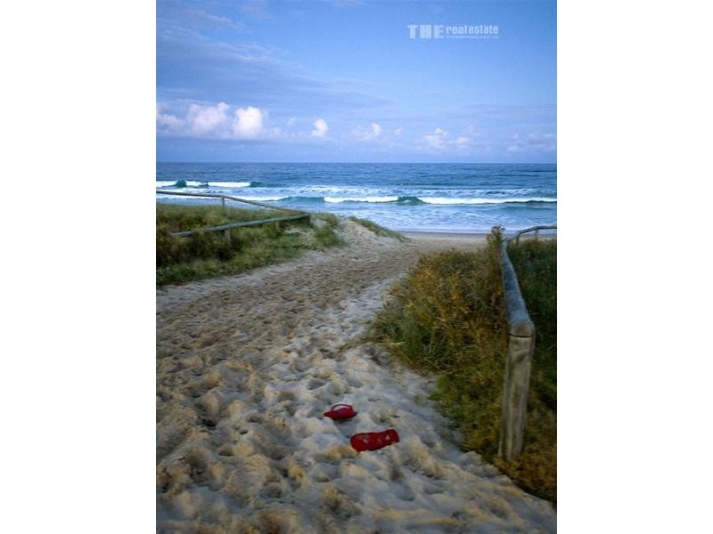 2/2264 Gold Coast Highway, Mermaid Beach QLD 4218