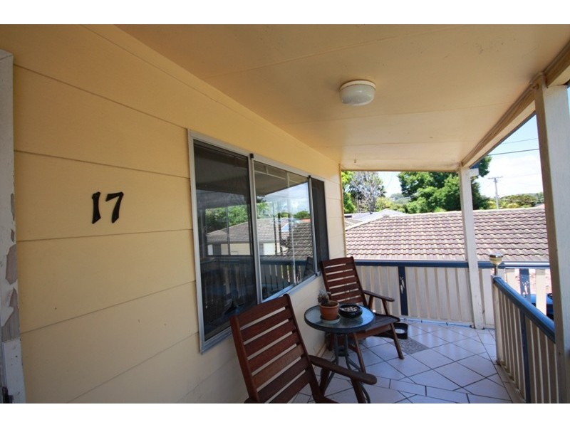 17 Newstead Street, Burleigh Waters QLD 4220