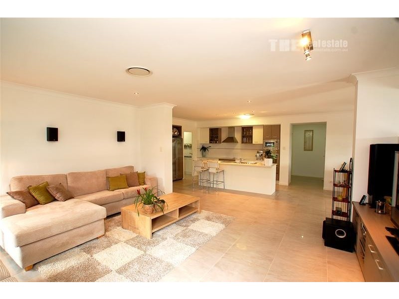 6 Stargate Court, Reedy Creek QLD 4227