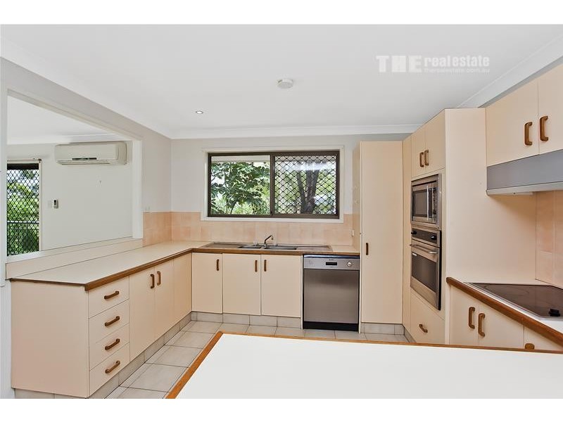 4 Harmes Place, Tallebudgera QLD 4228