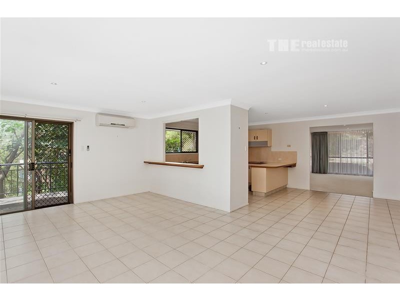 4 Harmes Place, Tallebudgera QLD 4228