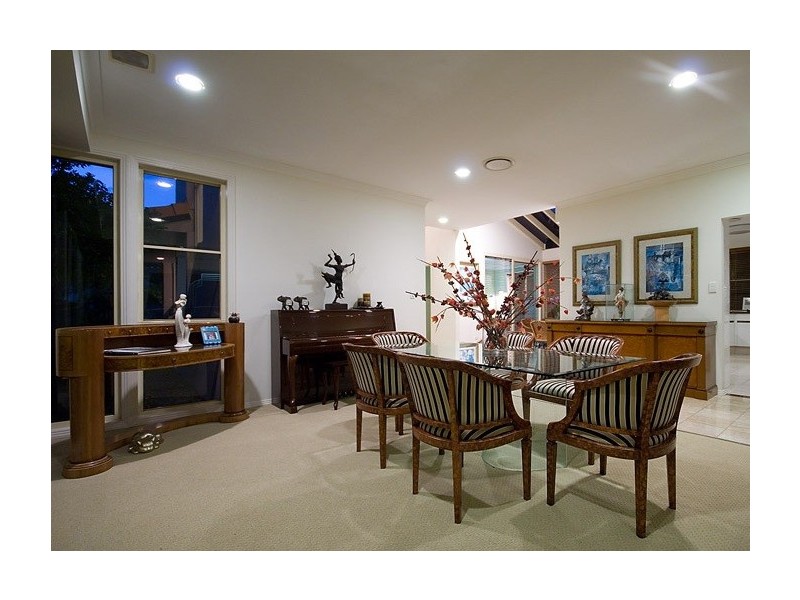 47 Meadowlake Drive, Carrara QLD 4211