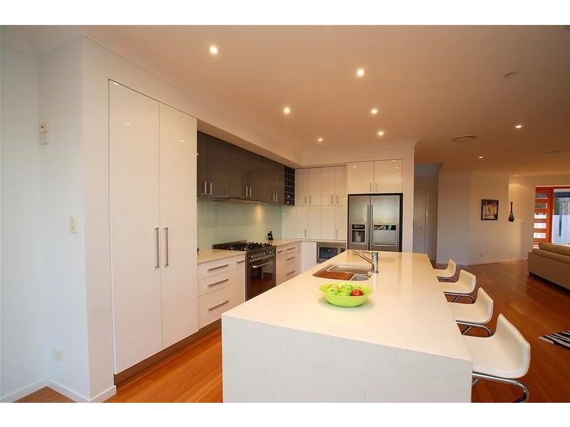 10 Bayswater Avenue, Varsity Lakes QLD 4227