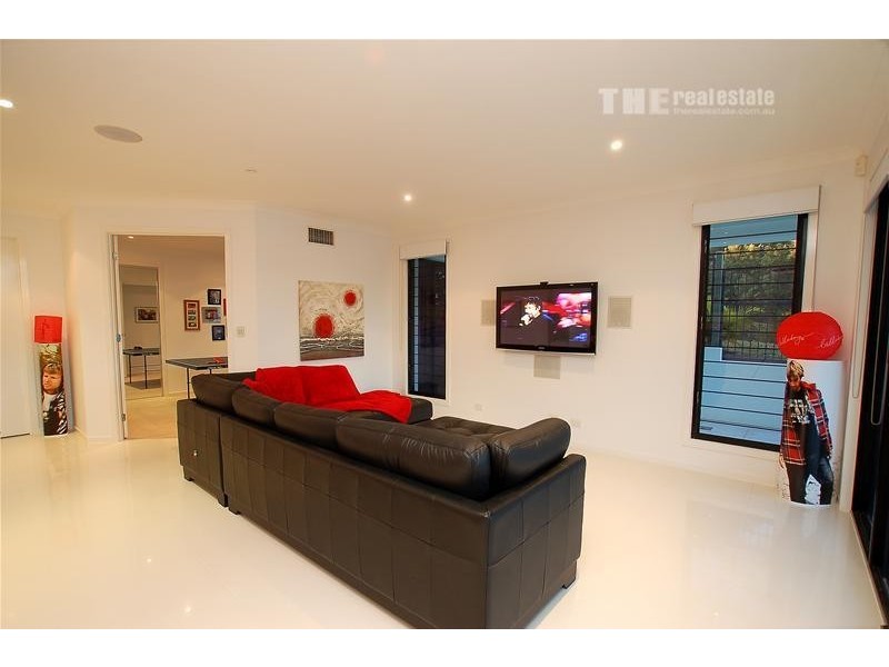 10 Bayswater Avenue, Varsity Lakes QLD 4227