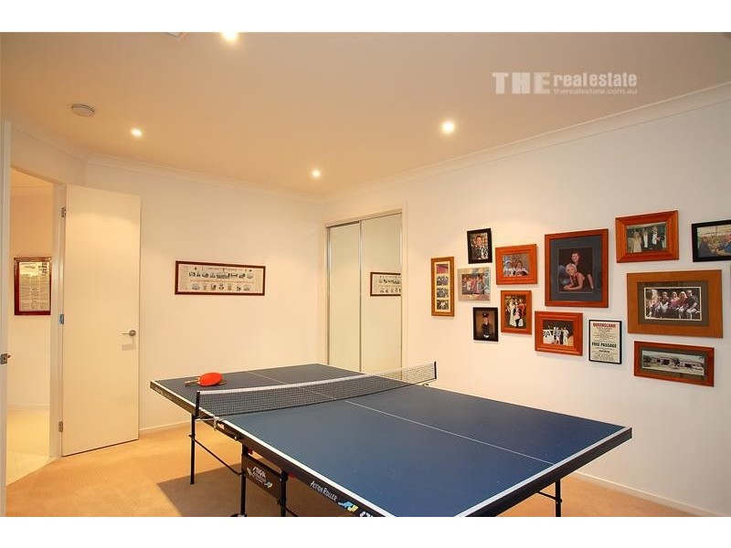 10 Bayswater Avenue, Varsity Lakes QLD 4227