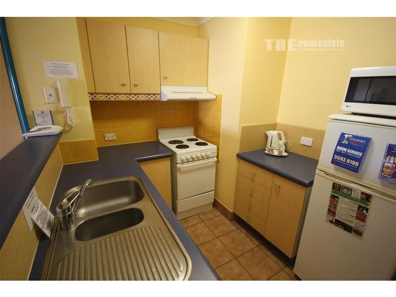 32/20 Anne Avenue, Broadbeach QLD 4218