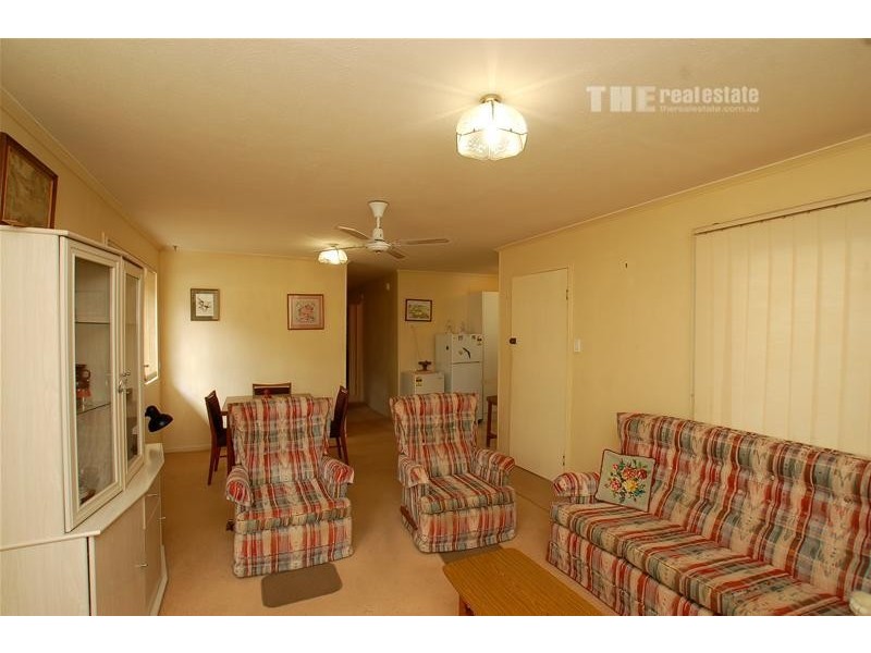 94 Albion Avenue, Miami QLD 4220