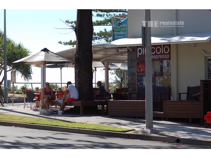 94 Albion Avenue, Miami QLD 4220