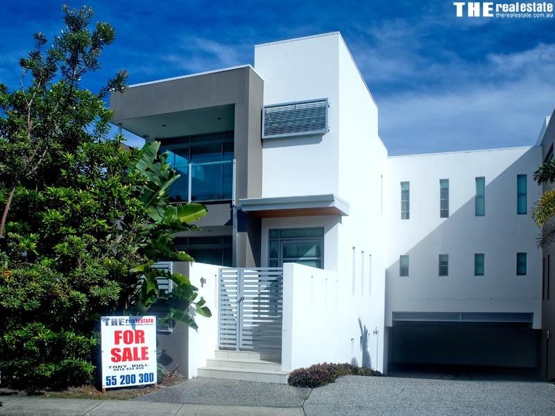 1/4 Bardon Avenue, Miami QLD 4220