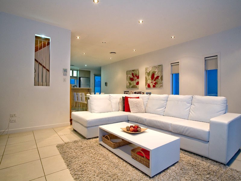 1/4 Bardon Avenue, Miami QLD 4220