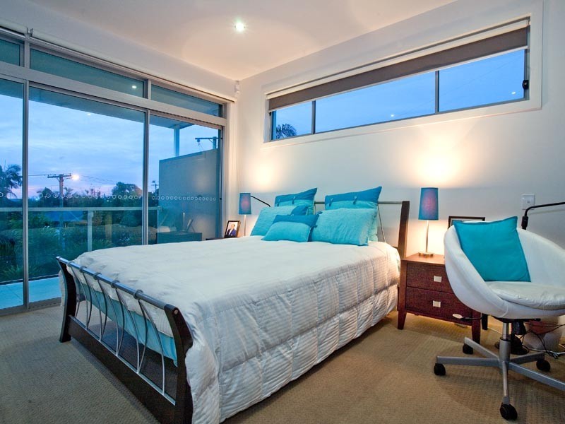 1/4 Bardon Avenue, Miami QLD 4220