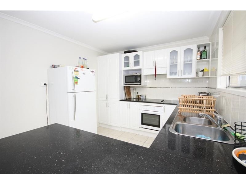 40 Sunshine Parade, Miami QLD 4220