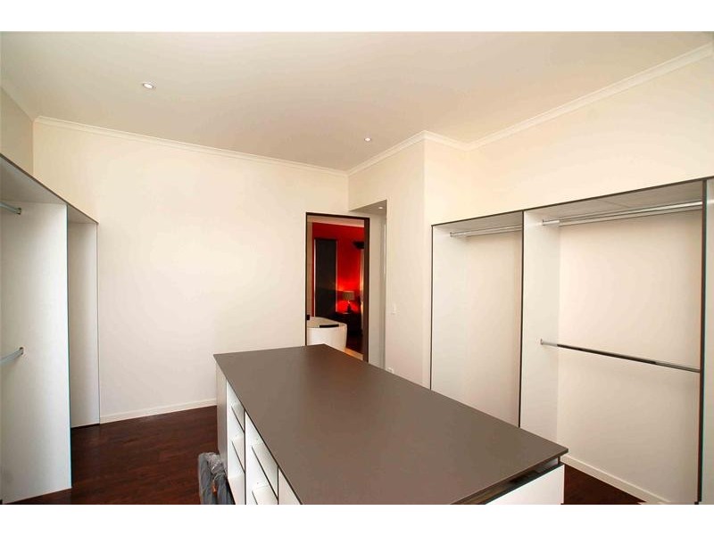 24 Skyburnett Street, Reedy Creek QLD 4227