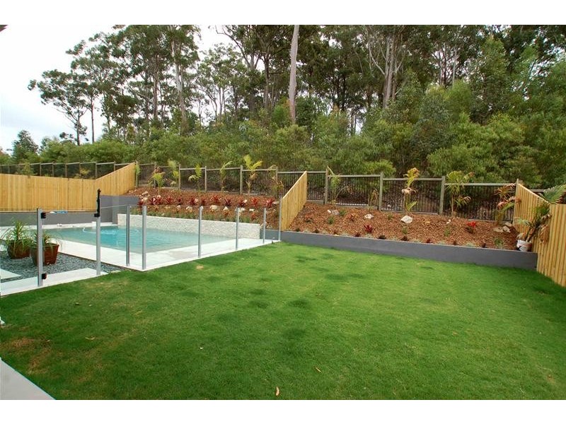 24 Skyburnett Street, Reedy Creek QLD 4227