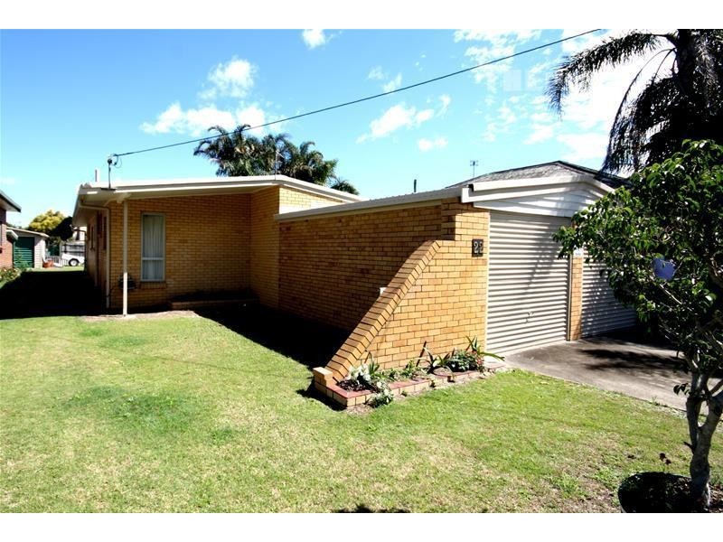 22 Sunshine Parade, Miami QLD 4220