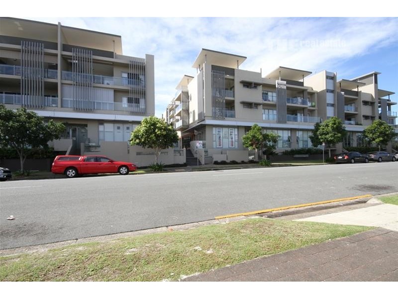 22 Sunshine Parade, Miami QLD 4220