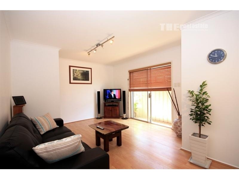 1/22 Albion Avenue, Miami QLD 4220