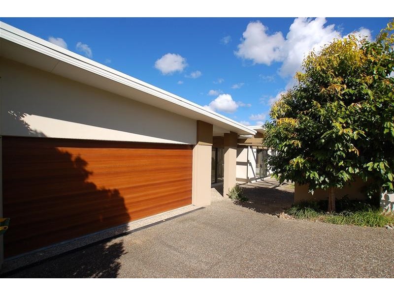 1/44 Heights Drive, Robina QLD 4226