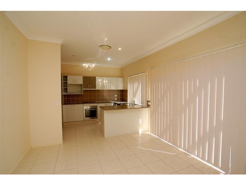 1/44 Heights Drive, Robina QLD 4226