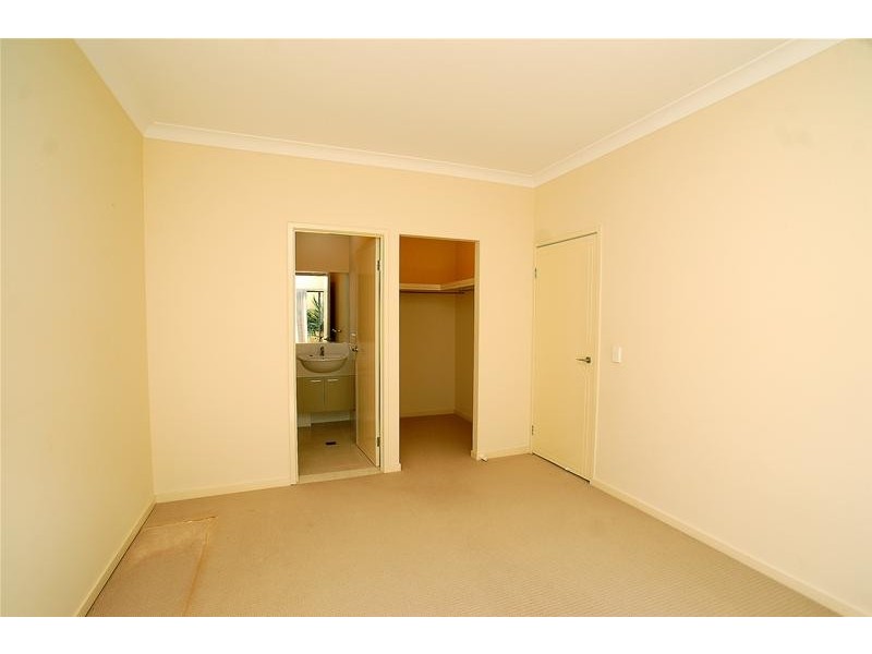 1/44 Heights Drive, Robina QLD 4226