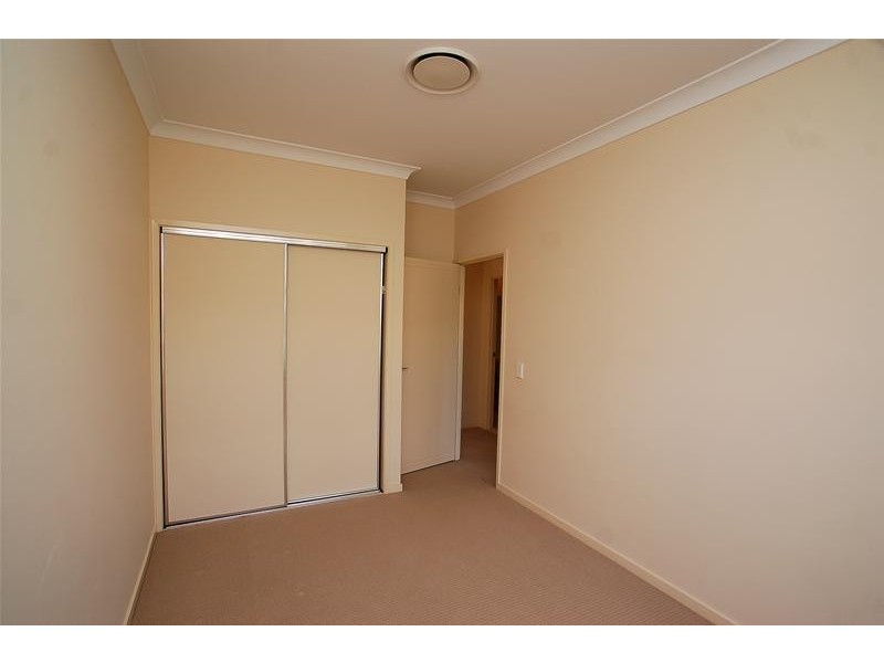 1/44 Heights Drive, Robina QLD 4226