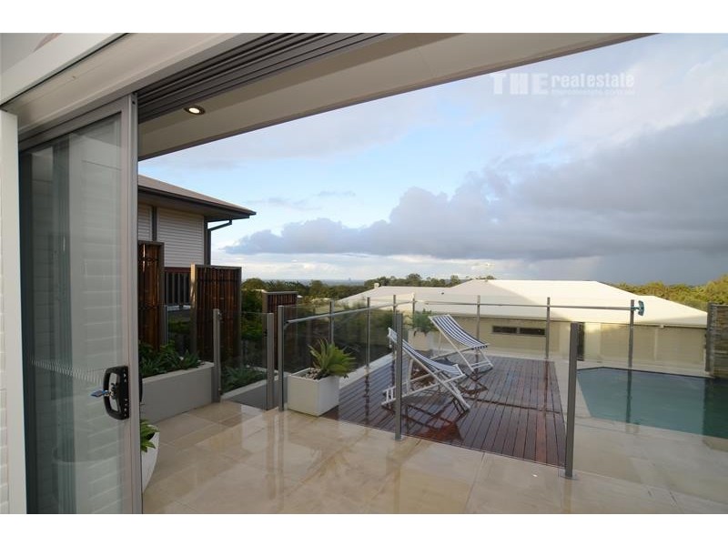 11 Southern Skies Avenue, Reedy Creek QLD 4227