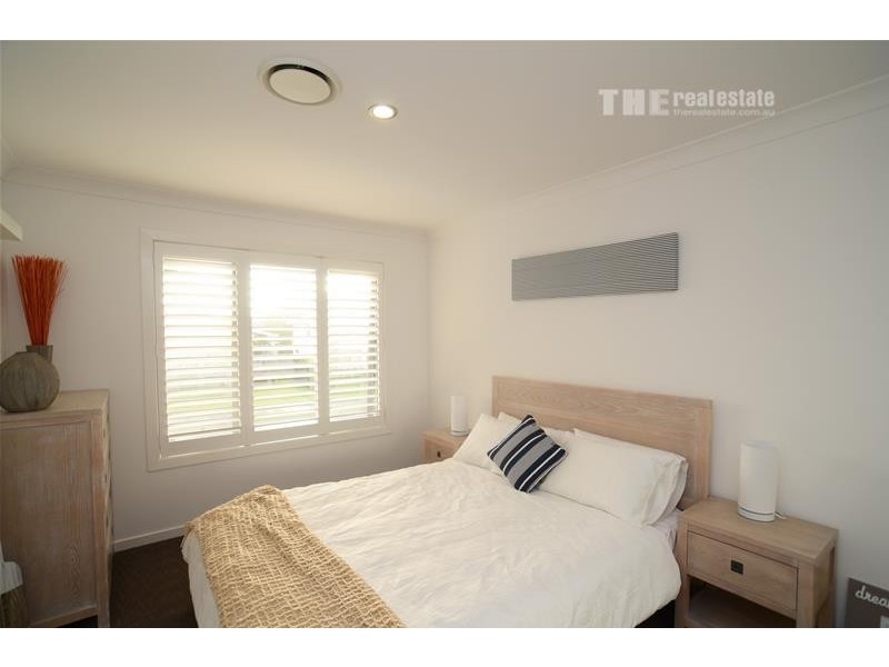 11 Southern Skies Avenue, Reedy Creek QLD 4227