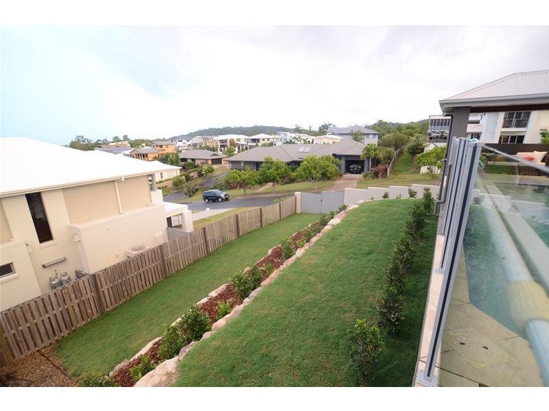 11 Southern Skies Avenue, Reedy Creek QLD 4227