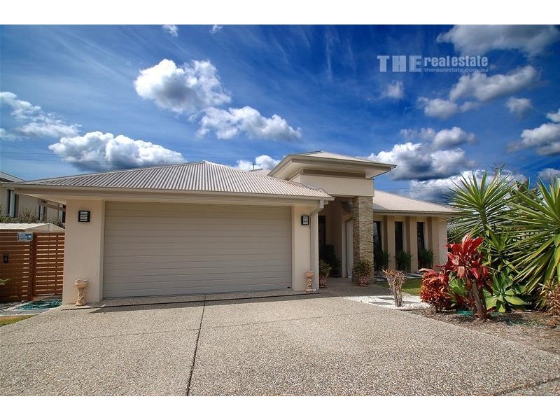 15 Skyburnett Street, Reedy Creek QLD 4227