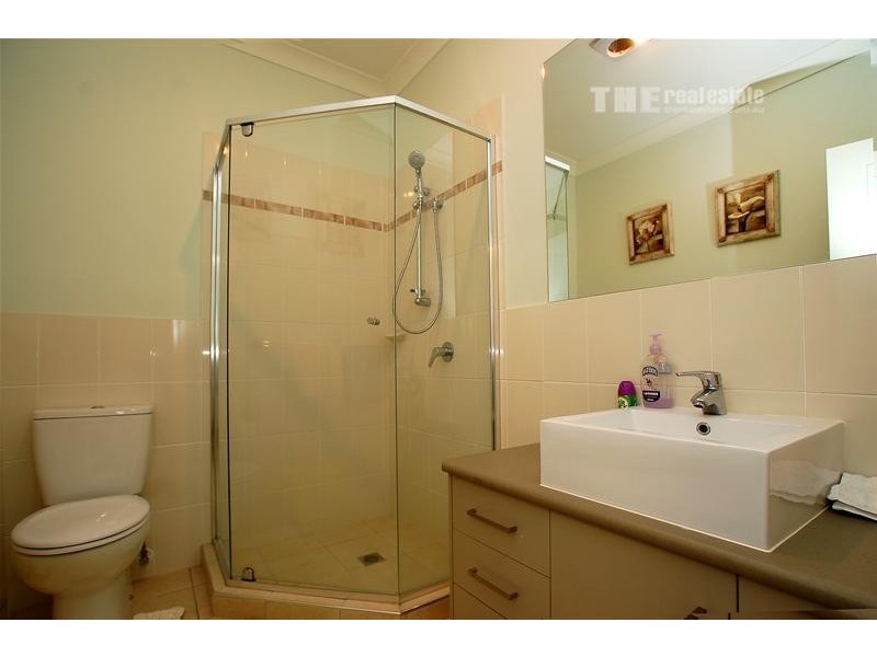 15 Skyburnett Street, Reedy Creek QLD 4227