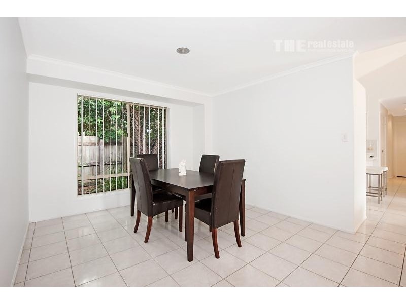 9 Prinia Place, Burleigh Waters QLD 4220